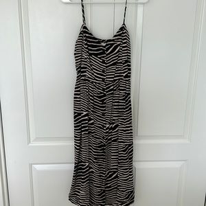 Super cute H&M midi dress animal print